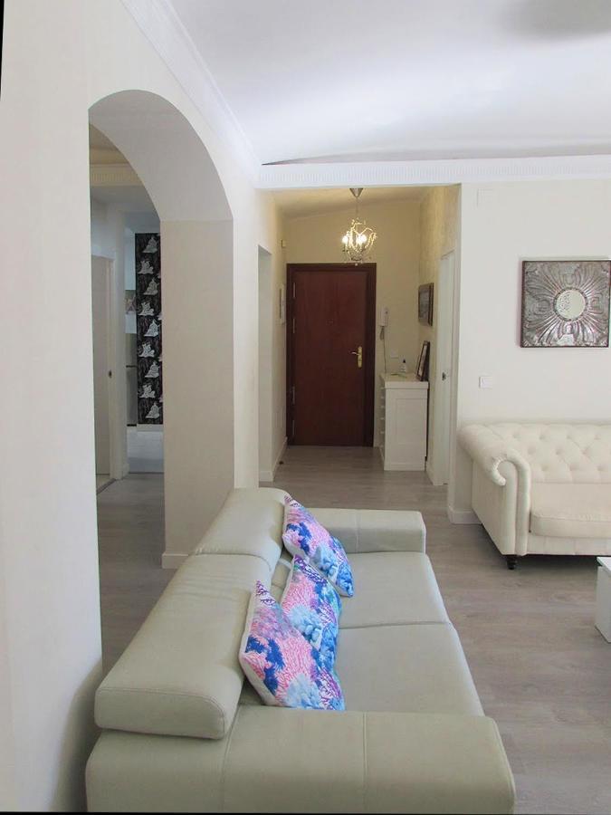 Apartamento A 50 Metros De La Playa Malagueta Con Vistas Al Mar Málaga Kültér fotó