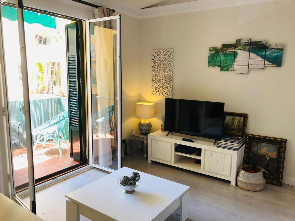 Apartamento A 50 Metros De La Playa Malagueta Con Vistas Al Mar Málaga Kültér fotó