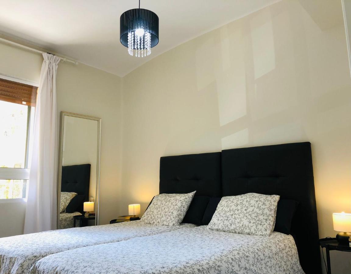 Apartamento A 50 Metros De La Playa Malagueta Con Vistas Al Mar Málaga Kültér fotó